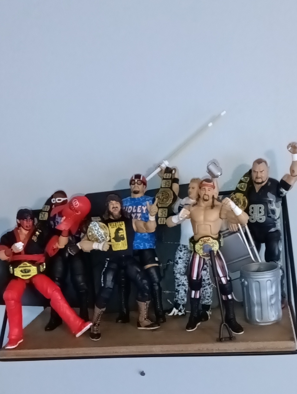 Kids Wrestling Action Figure Set with Gold Accents - Multi-Color